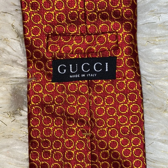 GUCCI Vintage Handcuff Print Tie - Picture 4 of 5